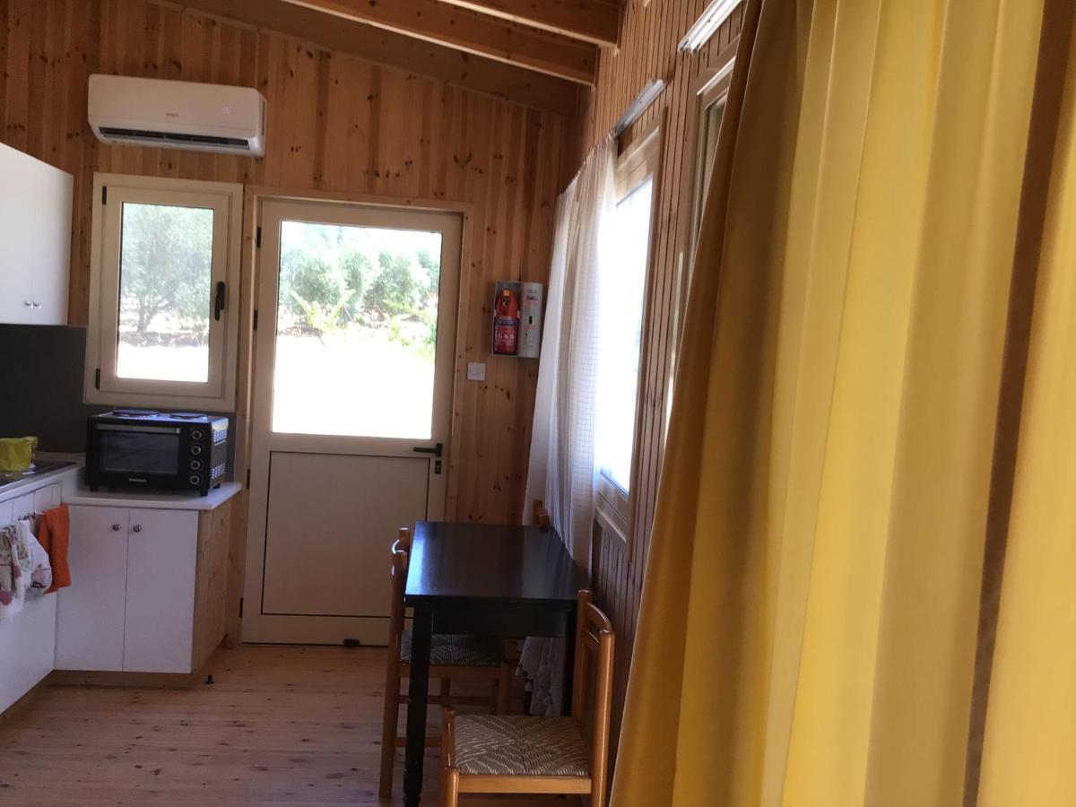 Pervolaris Cottages 2 Γουδί Εξωτερικό φωτογραφία
