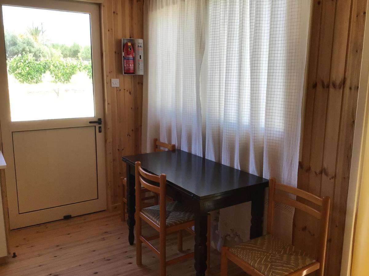 Pervolaris Cottages 2 Γουδί Εξωτερικό φωτογραφία