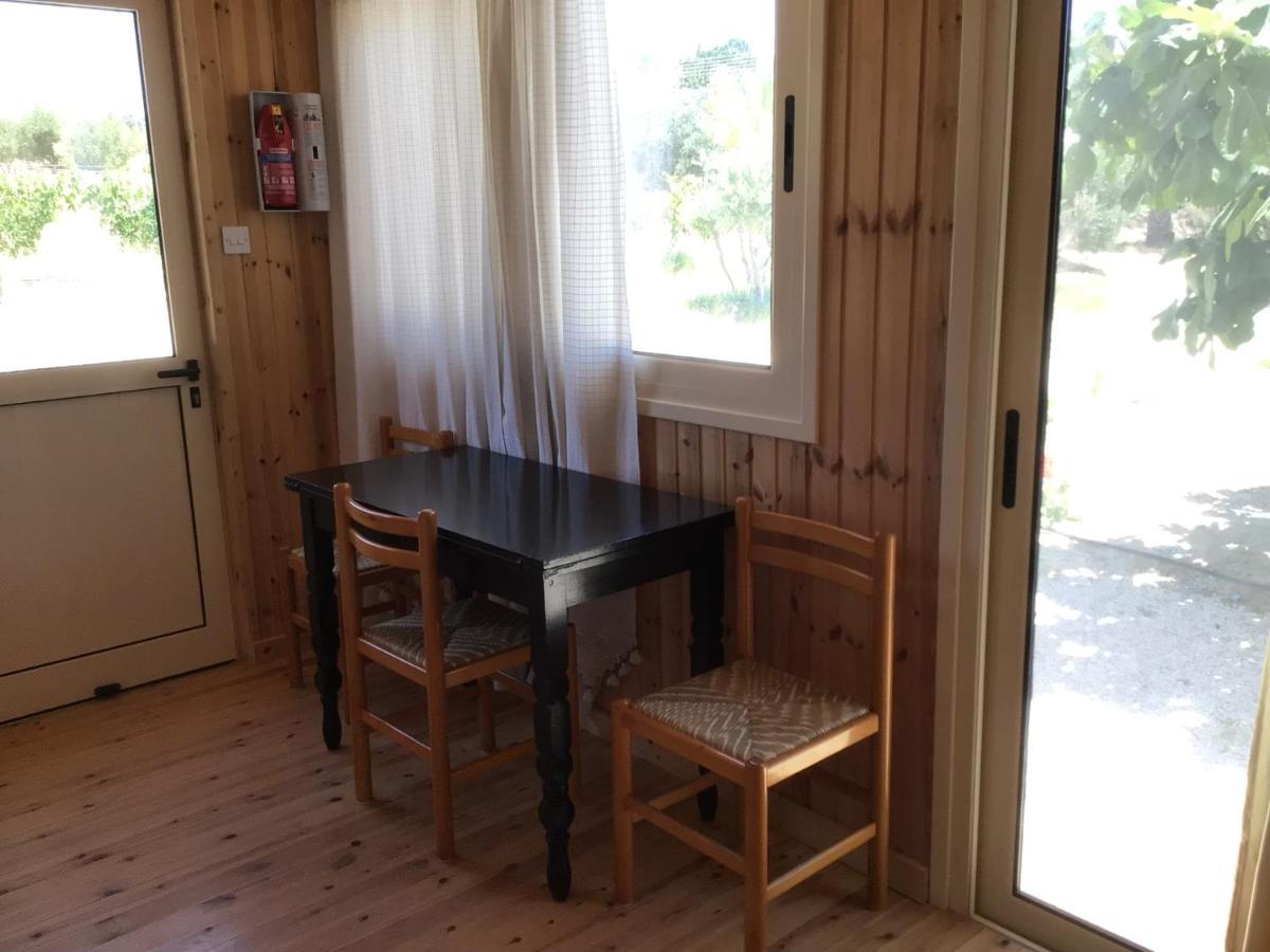 Pervolaris Cottages 2 Γουδί Εξωτερικό φωτογραφία